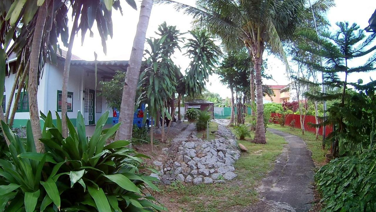 Sabandy Guesthouse Kuah Kültér fotó